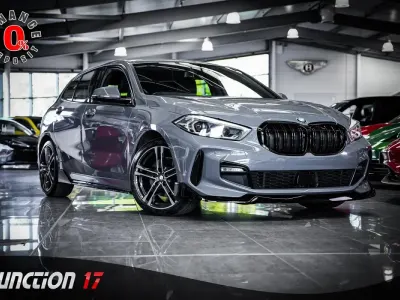 Usado BMW 118 M Sport 2021 Gris Utilitario