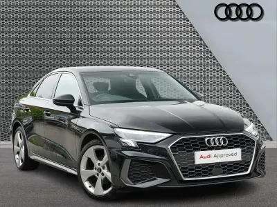 Usado Audi A3 S-Line 108 HP (79 kW) 2022 Preto Sedan