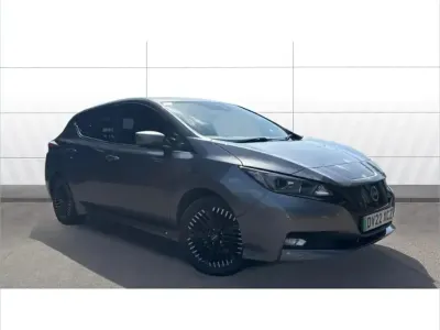 Used Nissan Leaf N-Connecta 108 kW (147 HP) 2022 Grey Hatchback
