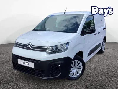 Used Citroën e-Berlingo 100 HP (73 kW) 2022 White