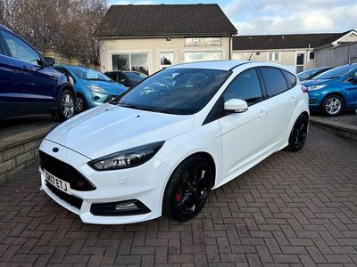 Używany Ford Focus ST 2017 Biały Hatchback