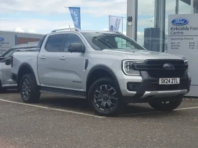 Usado Ford Ranger Wildtrack 2024 Plateado Pickup/Camioneta