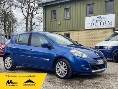 Used Renault Clio II Dynamique 86 HP (63 kW) 2009 Black Hatchback