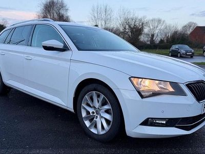 White Used 2017 Skoda Superb SE Technology Estate | £10,295 (Fair price)