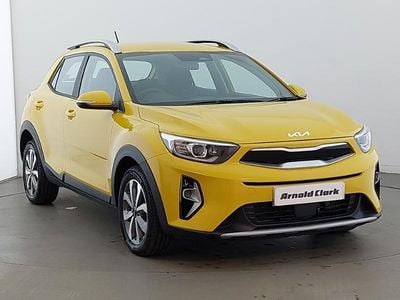 Used Kia Stonic 99 HP (72 kW) 2023 Yellow SUV