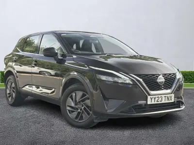 Used Nissan Qashqai Acenta Premium 140 HP (102 kW) 2023 Black SUV