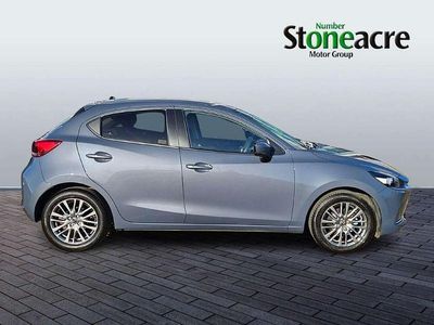 Usado Mazda 2 Inclusive 90 CV (66 kW) 2022 Gris Utilitario