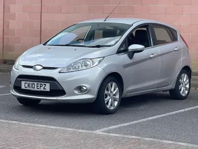 Used Ford Fiesta Zetec 96 HP (70 kW) 2010 Silver Hatchback