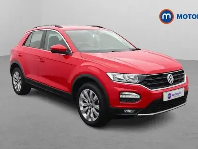 Begagnad VW T-Roc SE 150 HK (110 kW) 2020 Röd SUV