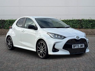 Second-hand Toyota Yaris Hybrid Sport 2023 Alb Hatchback