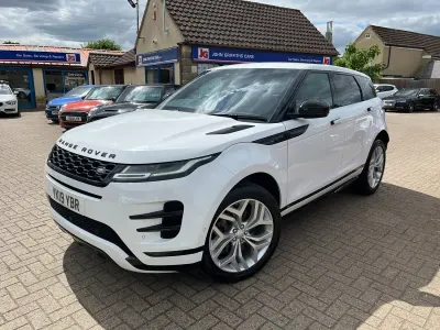 Used Land Rover Range Rover evoque SE Dynamic 2019 White SUV