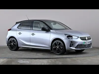 Usado Vauxhall Corsa-e SRi 100 kW (136 HP) 2022 Cinzento Citadino