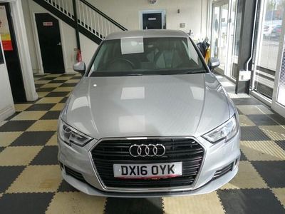 Used Audi A3 Sportback Sport 110 HP (80 kW) 2016 Silver Hatchback