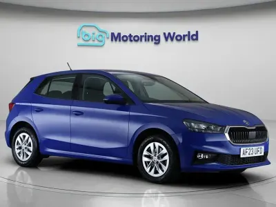 Używany Skoda Fabia Comfort 110 KM (80 kW) 2023 Niebieski Hatchback