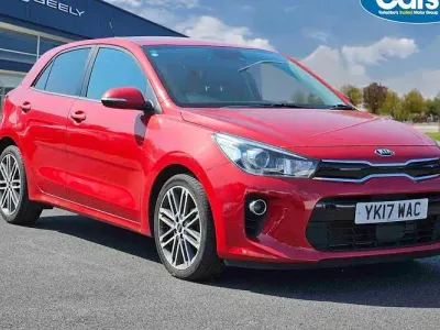 Used Kia Rio First Edition 120 HP (88 kW) 2017 Red Hatchback