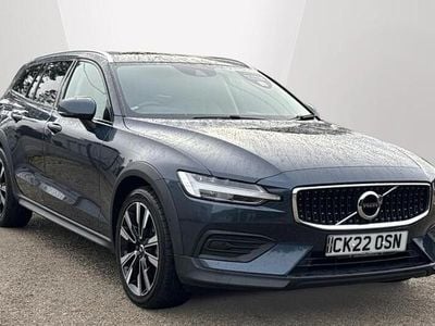 Used Volvo V60 CC 250 HP (183 kW) 2021 Estate