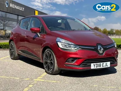 Used Renault Clio Signature 110 HP (80 kW) 2018 Red Hatchback