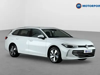 Used VW Passat Life 204 HP (150 kW) 2025 White Estate