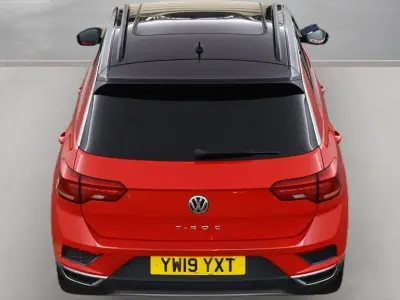 Used VW T-Roc Design 150 HP (110 kW) 2019 Red SUV