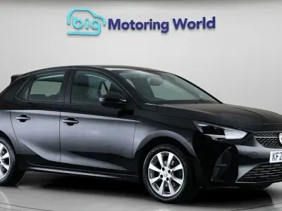 Used Vauxhall Corsa Design Edition 101 HP (74 kW) 2023 Hatchback