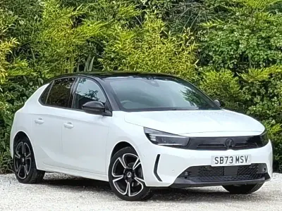 Used Vauxhall Corsa 75 HP (55 kW) 2023 White Hatchback