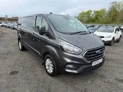 Usado Ford Transit Custom Limited 130 CV (95 kW) 2024 Gris Van