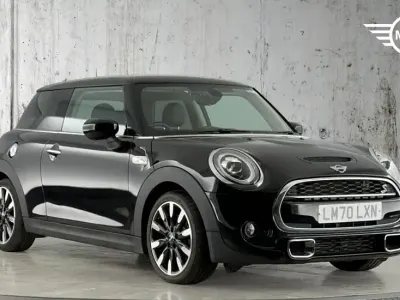 Used Mini Cooper S Exclusive 192 HP (141 kW) 2020 Black Hatchback