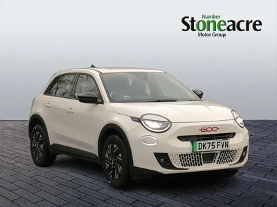 New Fiat 600 Red 114 kW (156 HP) 2025 White SUV