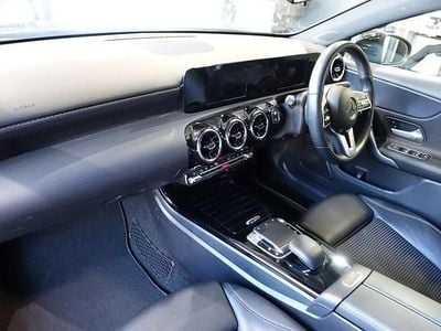 Used Mercedes A180 116 HP (85 kW) 2019 Black Hatchback