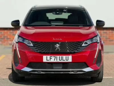 Used Peugeot 3008 Premium 2021 Red SUV