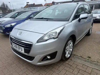 Used Peugeot 5008