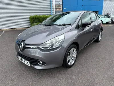 Used Renault Clio Dynamique 75 HP (55 kW) 2016 Grey Hatchback