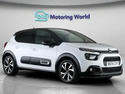Używany Citroën C3 PureTech 110 KM (80 kW) 2024 Biały Hatchback