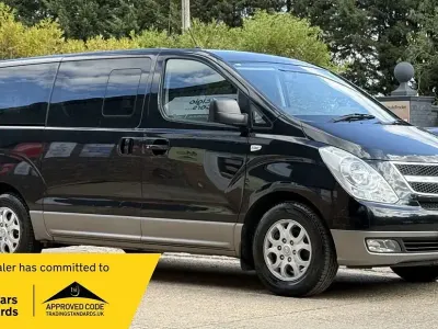 Used Hyundai I800 Style 168 HP (123 kW) 2010 Black MPV