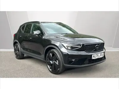 Used Volvo XC40 Plus 163 HP (119 kW) 2025 Black SUV