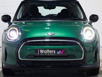 Used Mini Cooper Classic 136 HP (100 kW) 2023 Green Hatchback
