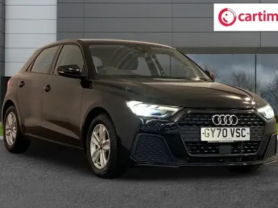 Usado Audi A1 Sportback Comfort 110 HP (80 kW) 2021 Preto Citadino