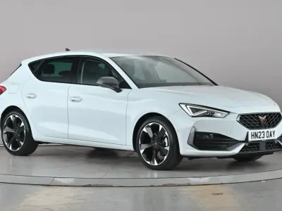 Usado Cupra Leon 150 CV (110 kW) 2023 Blanco Utilitario