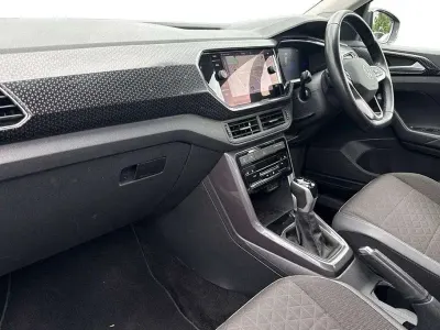 Begagnad VW T-Cross SEL 110 HK (80 kW) 2022 Grå SUV