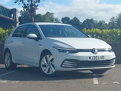 Used VW Golf VII Style 130 HP (95 kW) 2020 White Hatchback