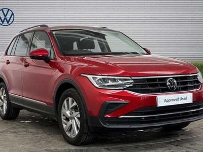 Used VW Tiguan Life 150 HP (110 kW) 2022 Red SUV