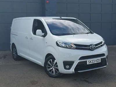 Used Toyota Proace Design 2023 White MPV