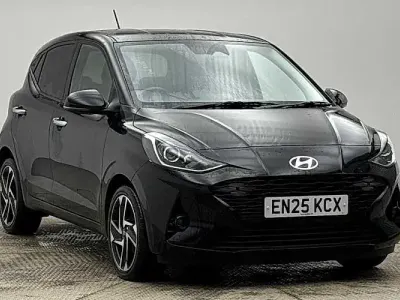 Used Hyundai i10 Premium 79 HP (58 kW) 2025 Black Hatchback