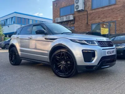 Used Land Rover Range Rover evoque HSE Dynamic 180 HP (132 kW) 2018 Silver Estate