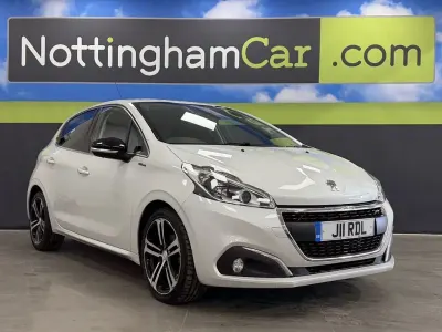 Used Peugeot 208 GT-line 110 HP (80 kW) 2015 White Hatchback