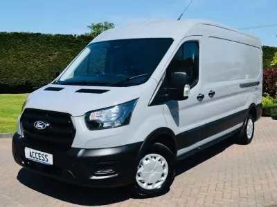 Usado Ford Transit S 165 CV (121 kW) 2025 Gris Van