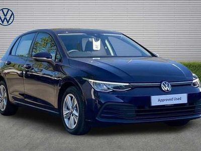 Second-hand VW Golf VIII Life 150 CP (110 kW) 2022 Albastru Hatchback