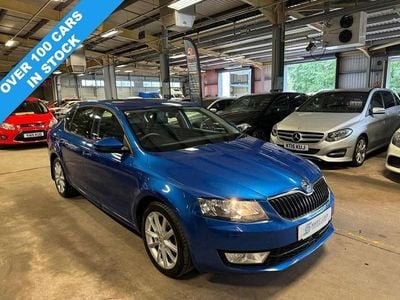 Used Skoda Octavia SE L 110 HP (80 kW) 2015 Blue Hatchback