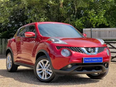 Used Nissan Juke Acenta Premium 117 HP (86 kW) 2014 Red SUV