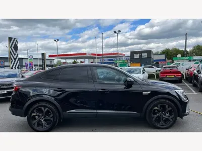 Usado Renault Arkana Engineered 142 HP (104 kW) 2023 Preto SUV